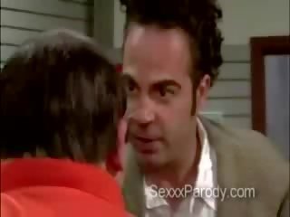 آخر swell مشهد مع الكلبات في seinfeld الثلاثون باروديا